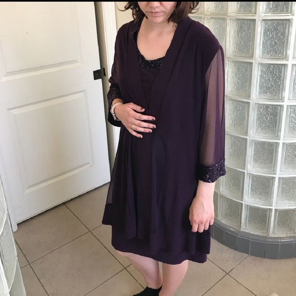 Elegant Mother of the Bride Dress - Picture 2 of 2